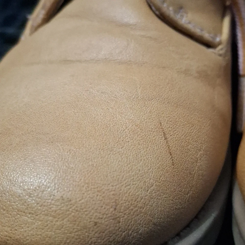 SO size 3 girls boots